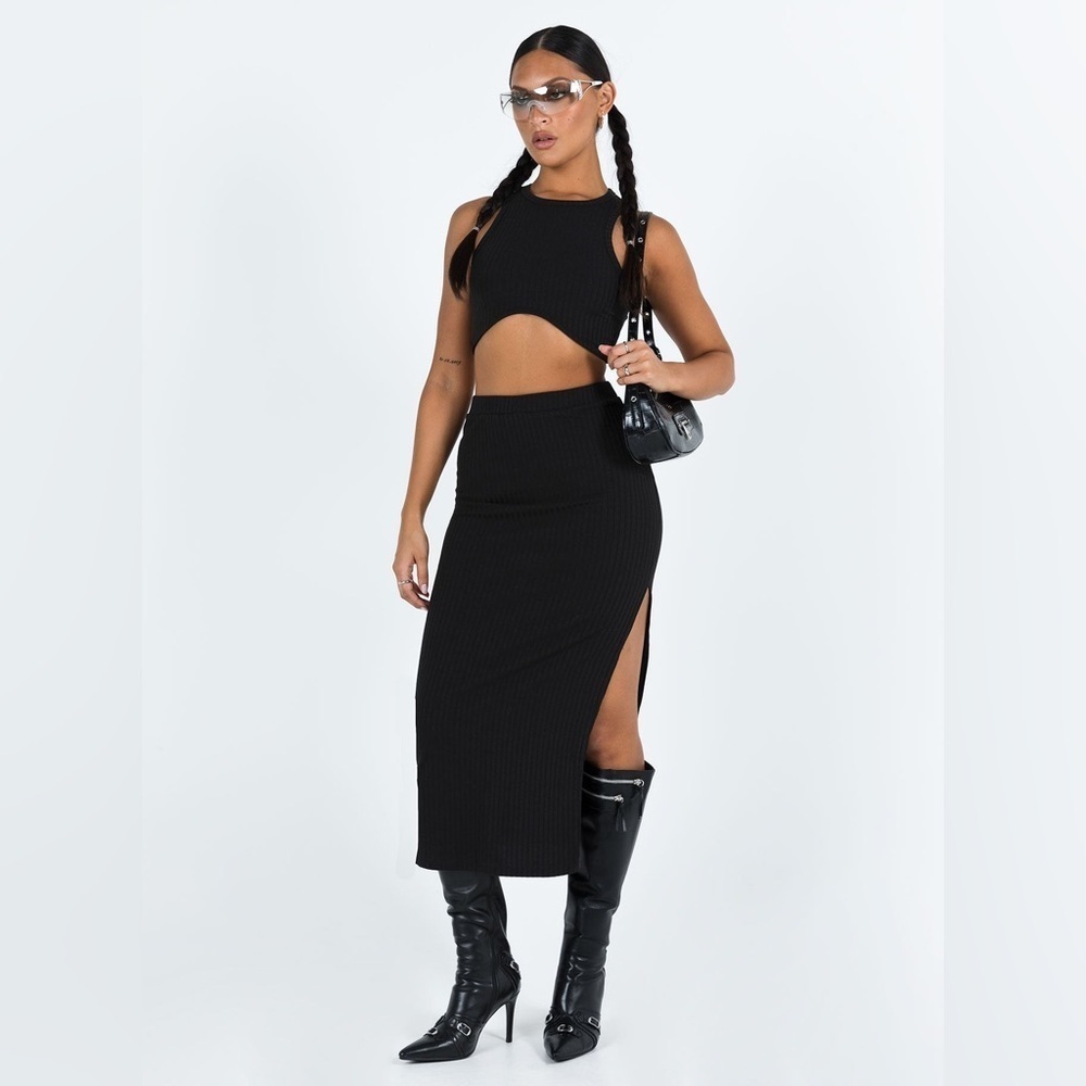 Princess Polly Women’s Skirt Only from Ellie Set Size 0 Black Ribbed Midi Skirt